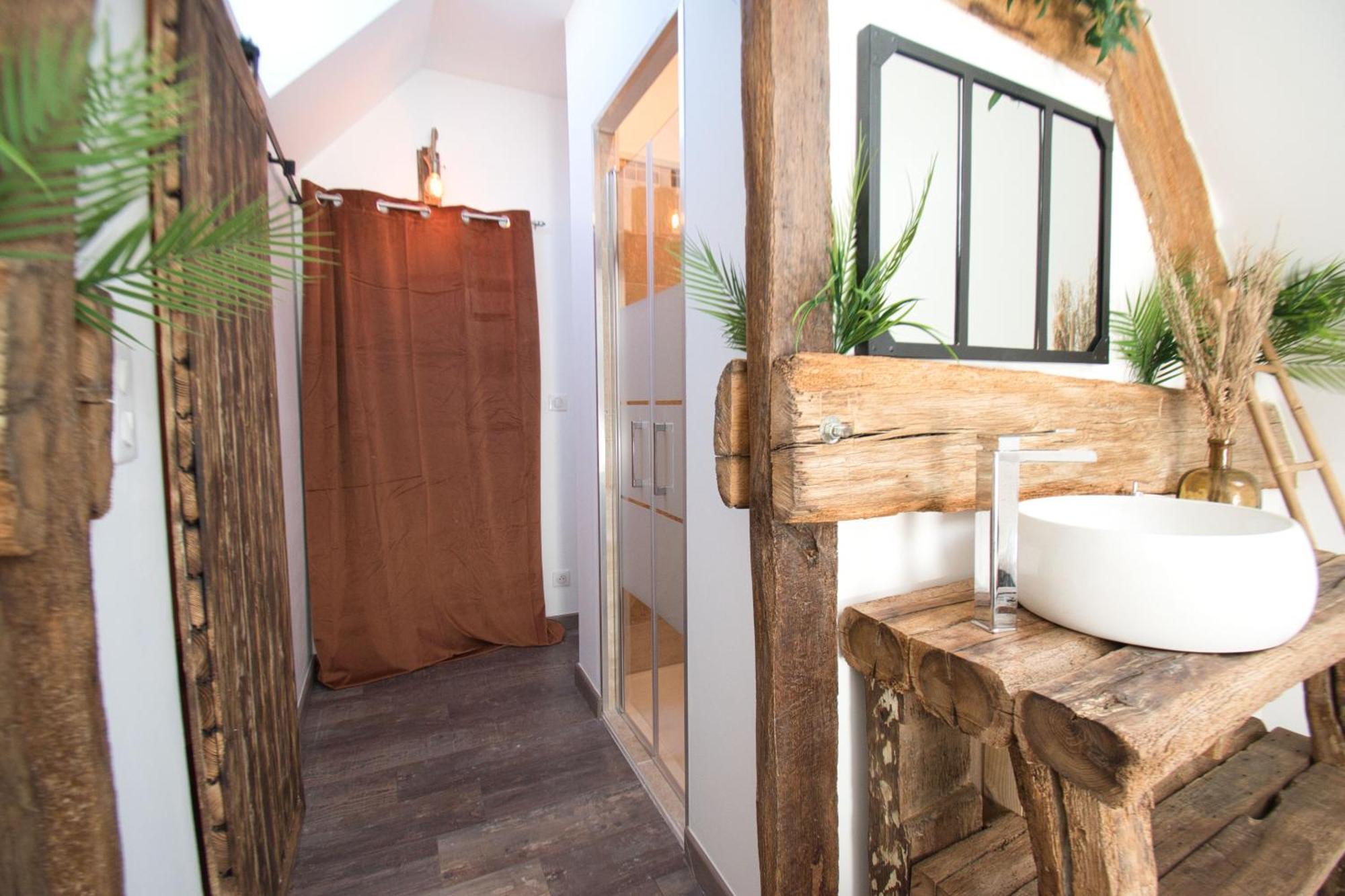 Le Relais Des Caleches - La Jungle Room Bu (Eure-et-Loir) エクステリア 写真